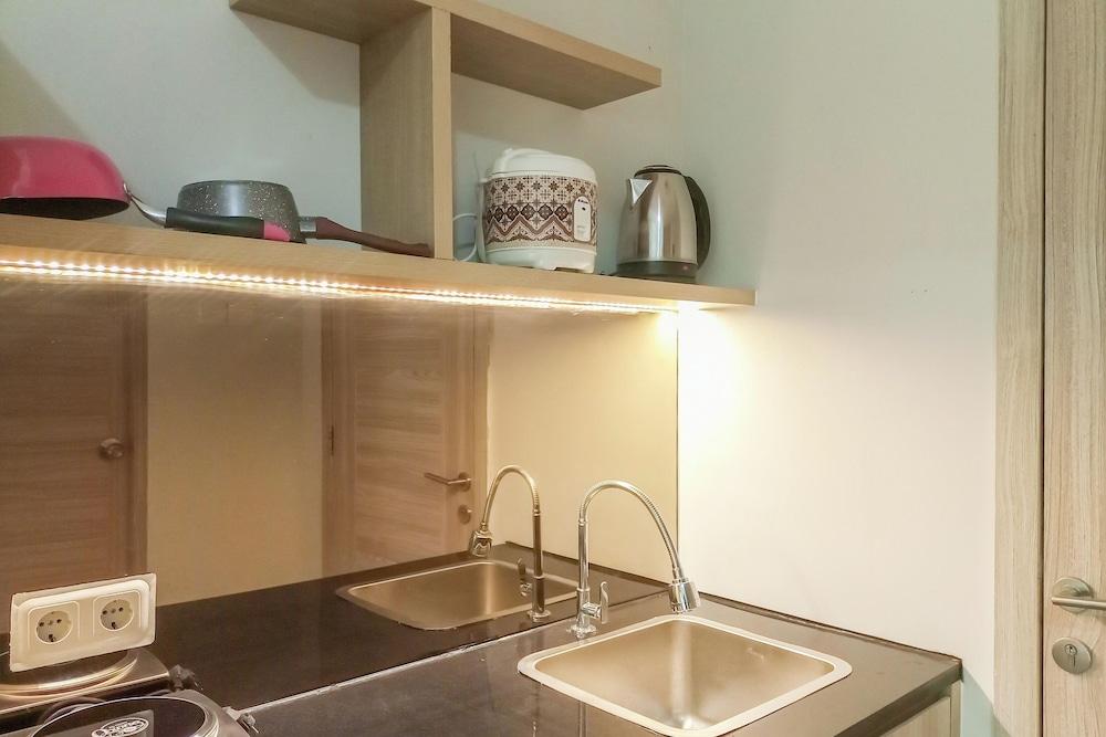 Cozy Designed Studio At Taman Melati Sinduadi Apartment