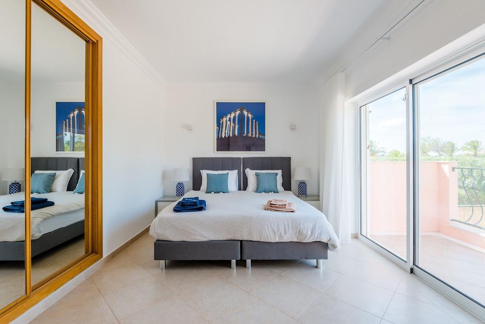 Casa Rosa at Boavista Resort