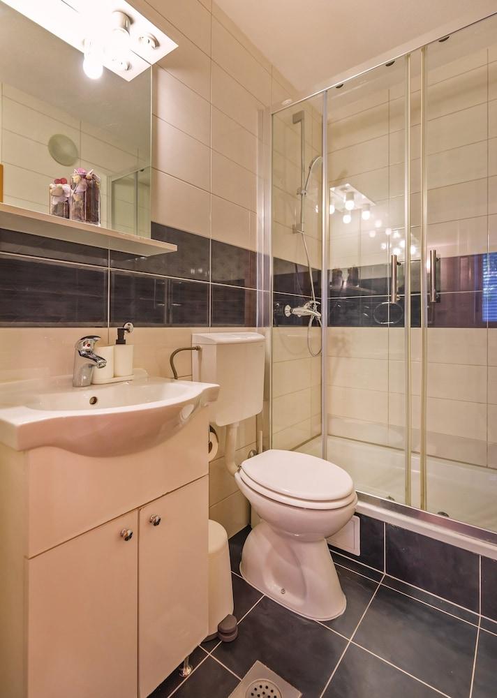 BIS Studio Apartment 3