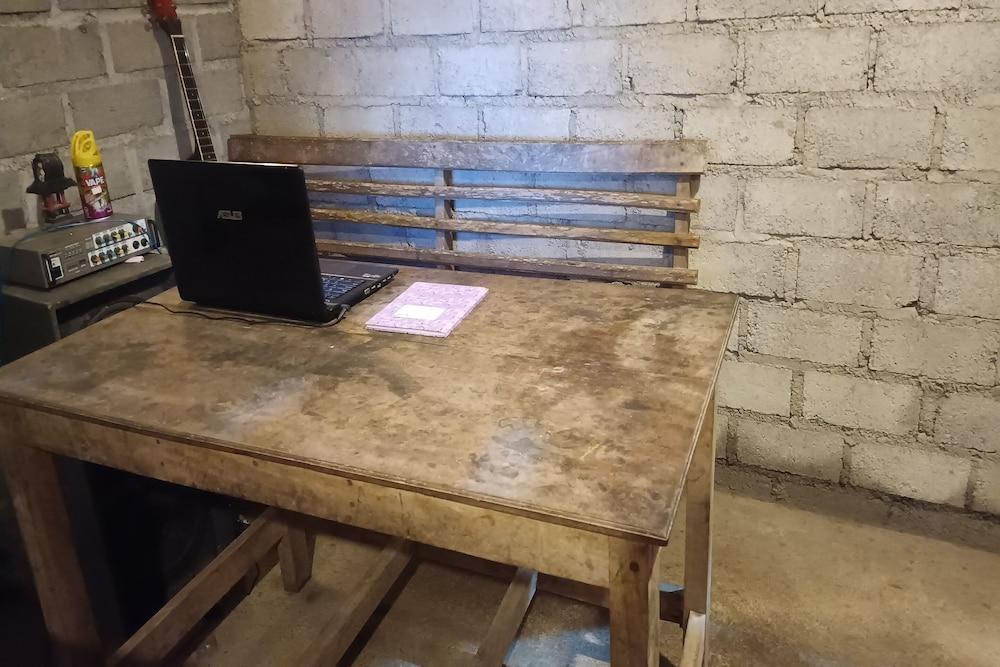 Hotel O Avocado Homestay