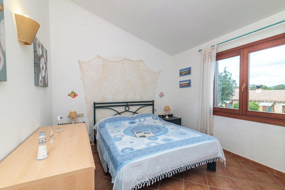 Il Borgo 10/8 700m From The Beach