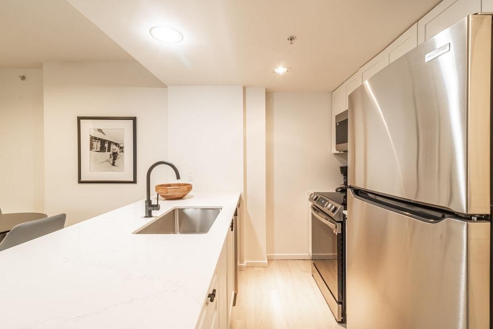 Cascade Lodge 613 One-bedroom Unit