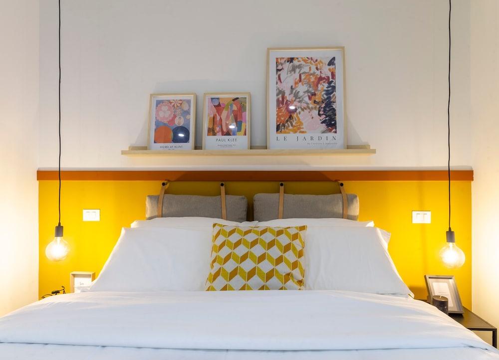 Ghiberti - Quiet studio