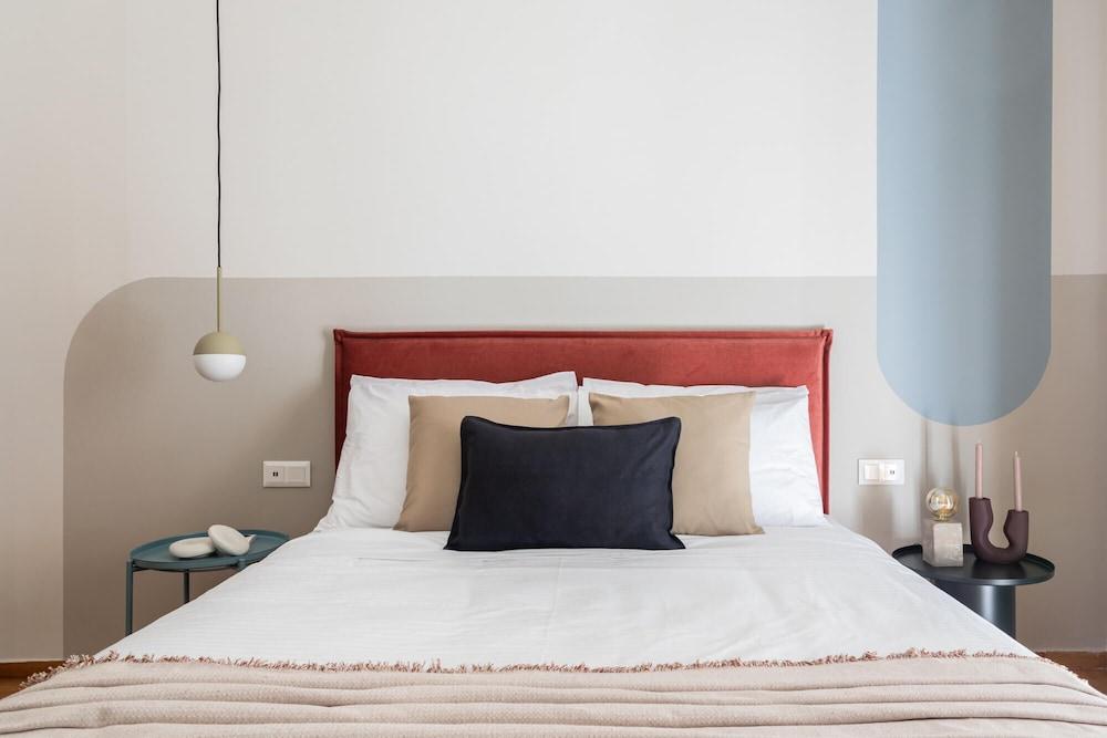 Petite 1BR Apartment in Exarchia