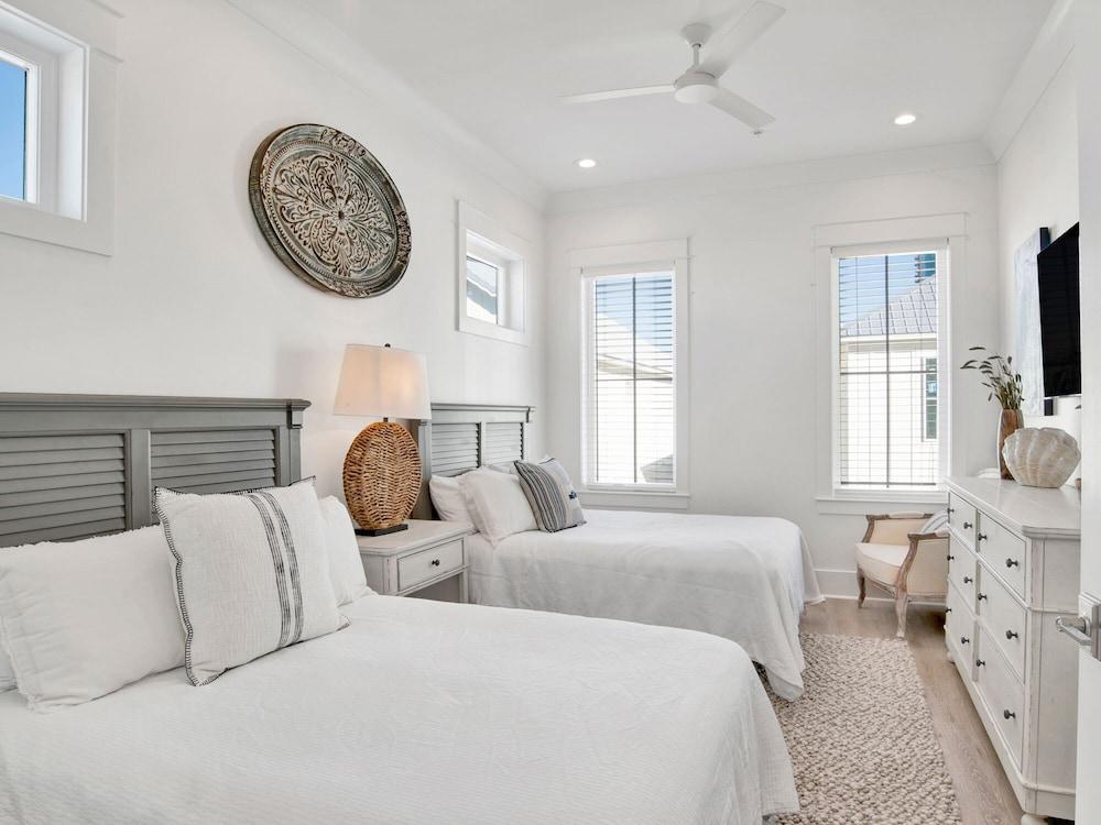 Upscale Newly Constructed Home Across From Beach w/ Community Pool!