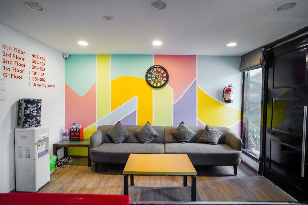 Saltstayz Express – Medicity (Near Medanta Hospital)