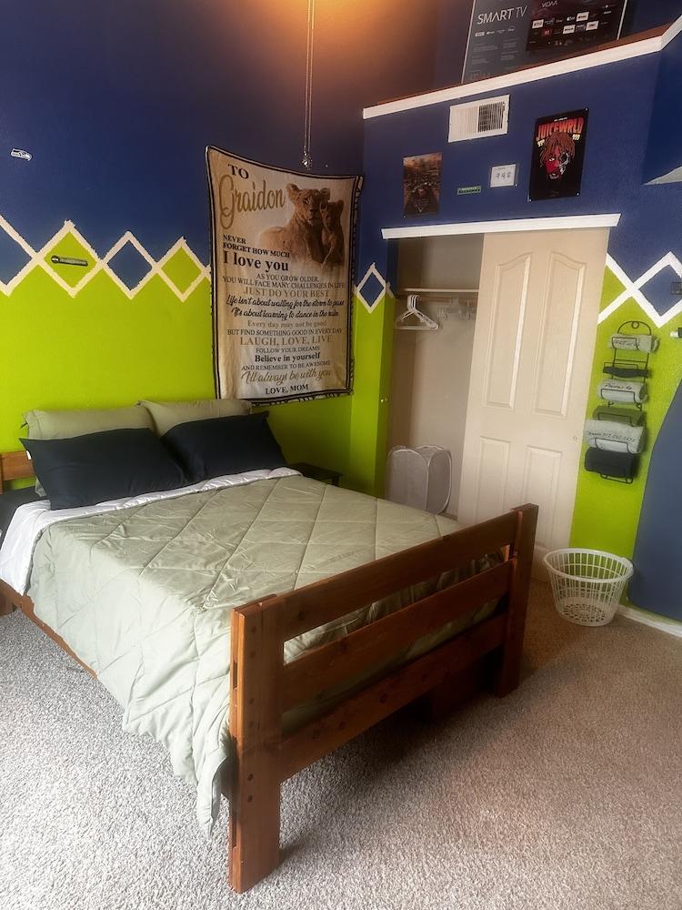 B&B at the Paseo's by Wanda