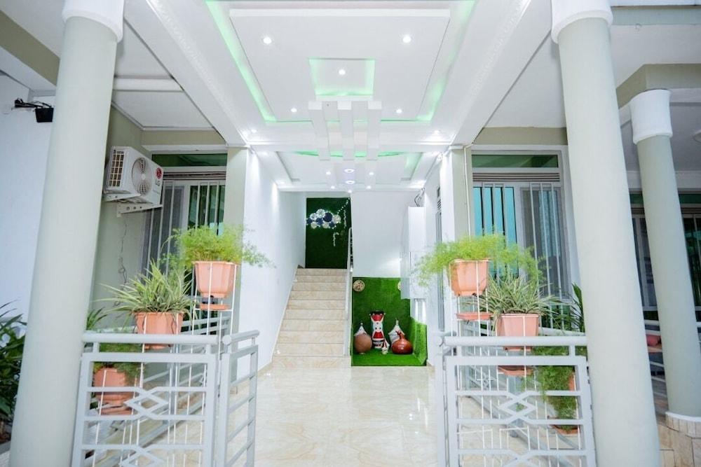 The city Block Apartment