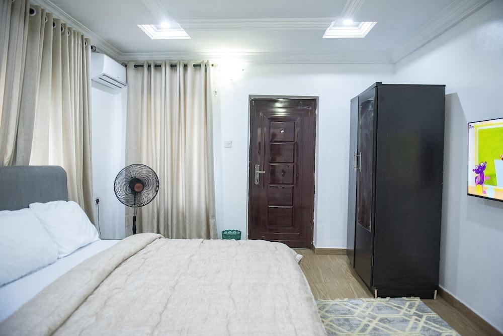 Captivating 3-bed Apartment in Lagos