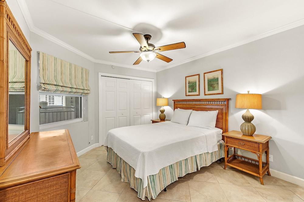 Seaspray East 323- Gulf Front