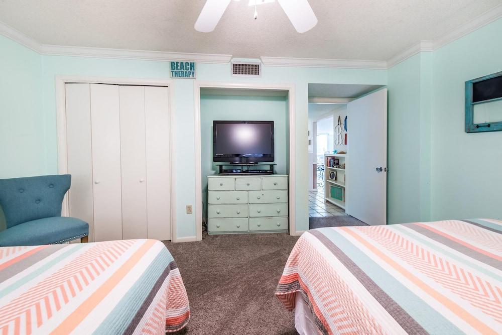 Shoreline Towers 3074