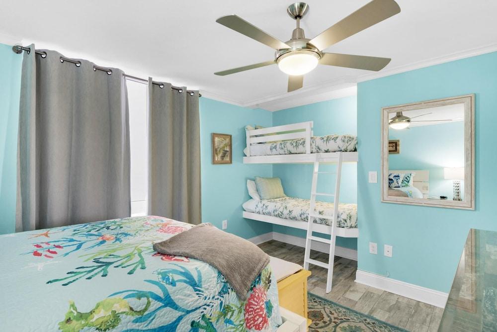 Shoreline Towers 3026