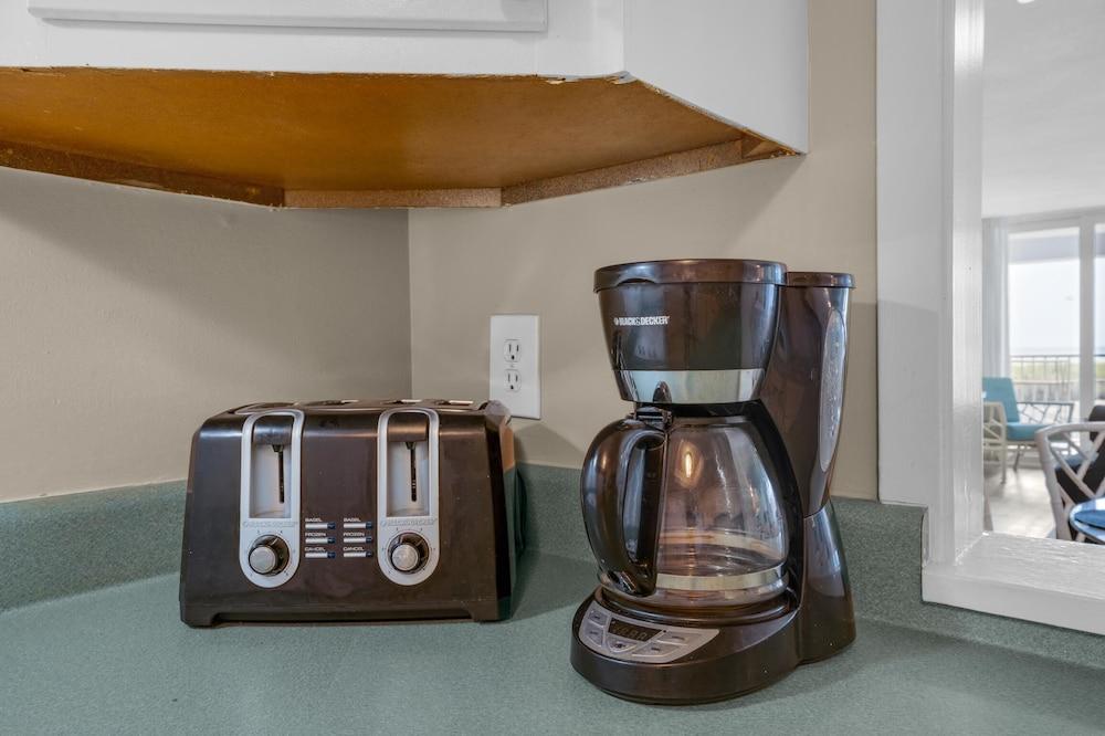 Shoreline Towers 1024