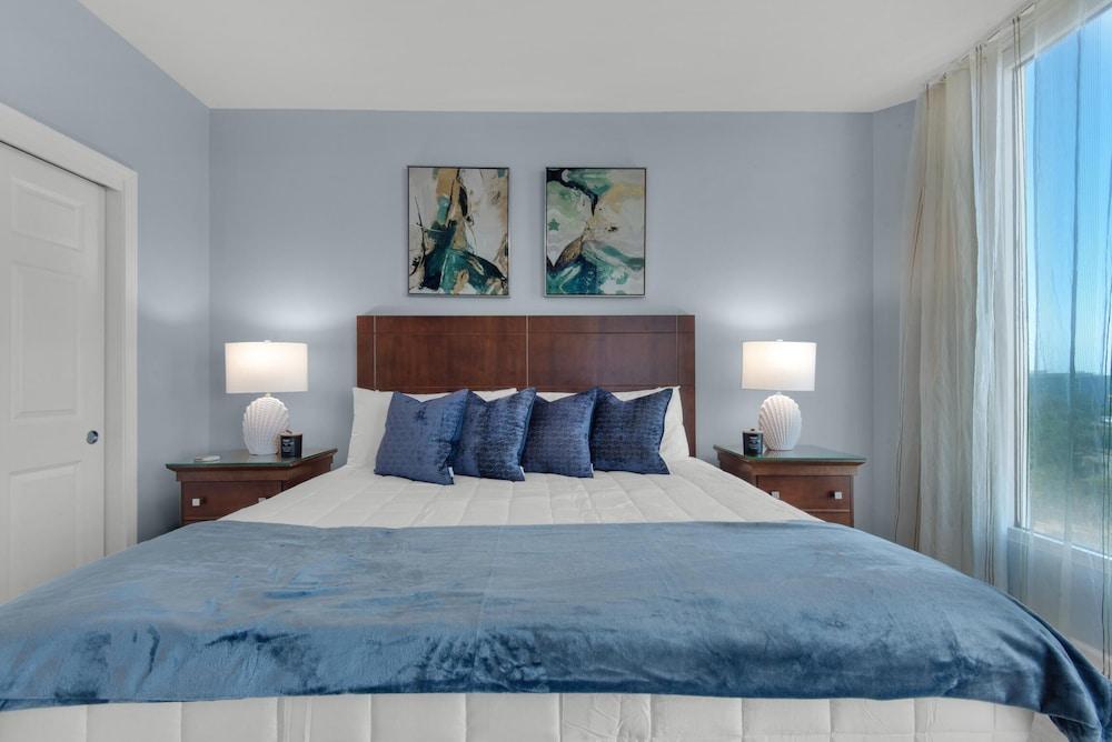 Palms Resort #2606 Jr. 2BR