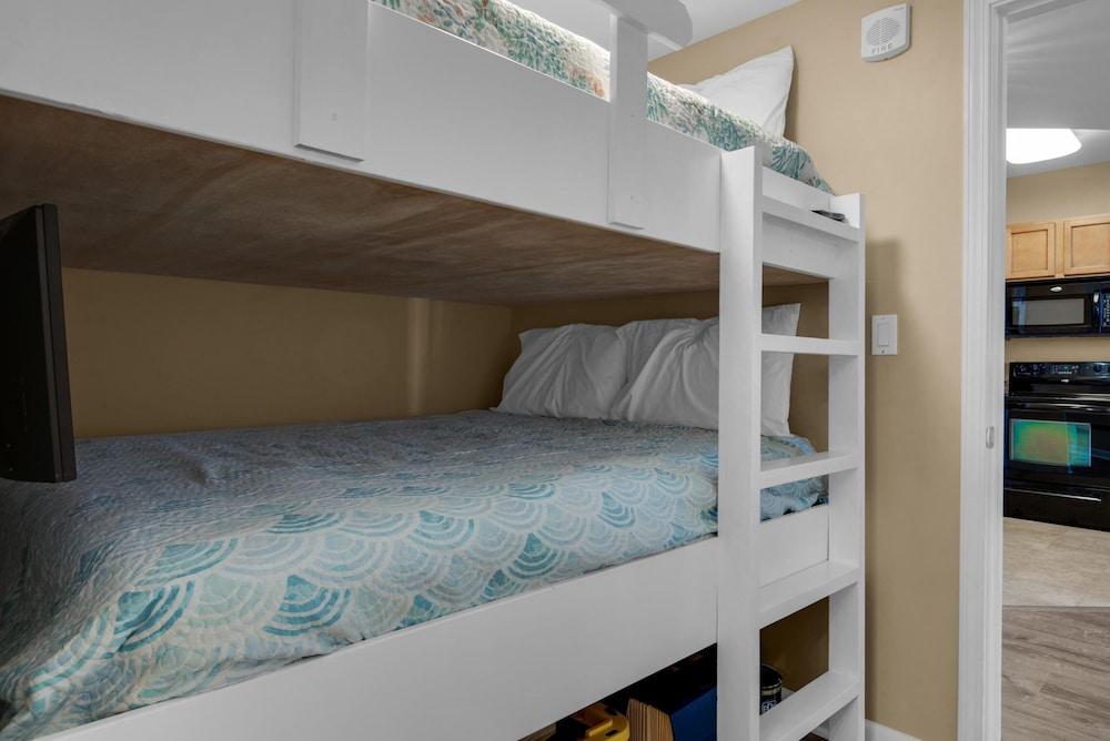 Palms Resort #1614 Jr. 2BR