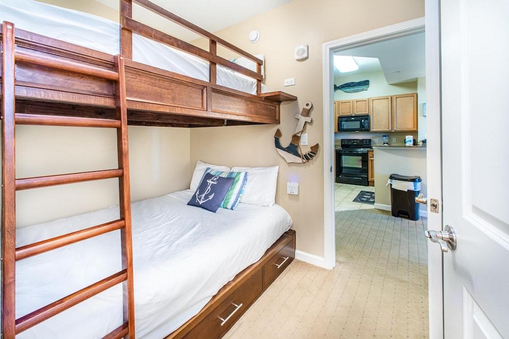 Palms Resort #1106 Jr 2BR