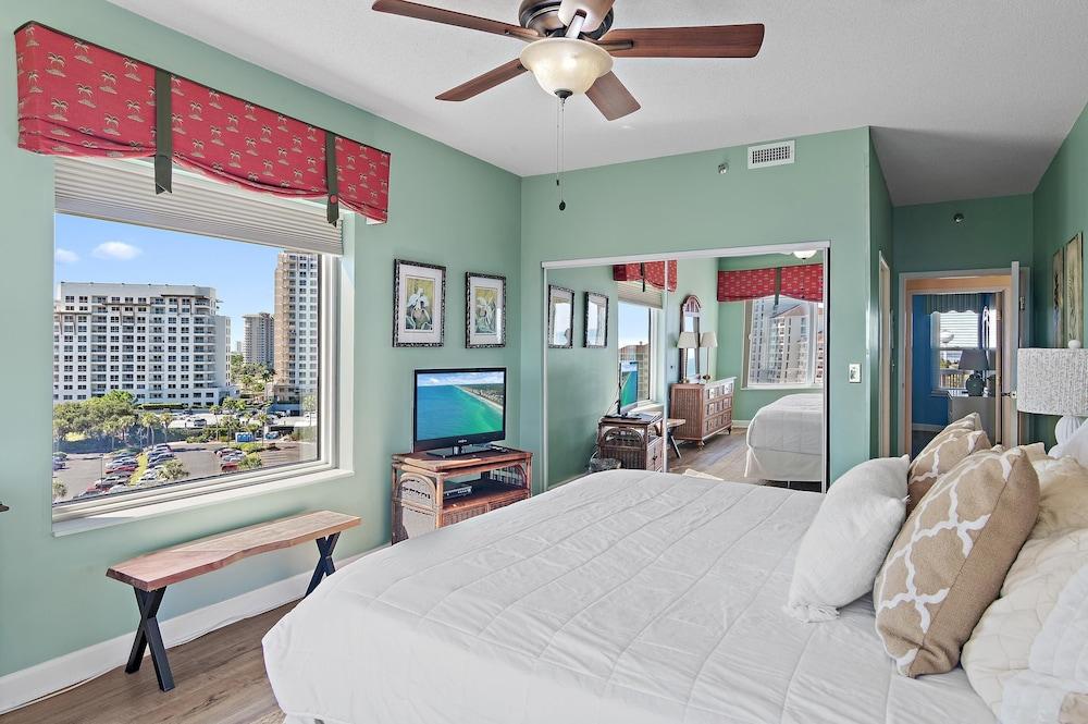 Summit at Tops'l 714