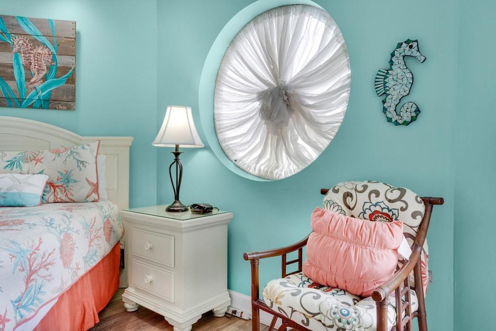 Surfside Resort #309