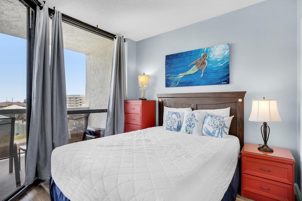 Surfside Resort #309