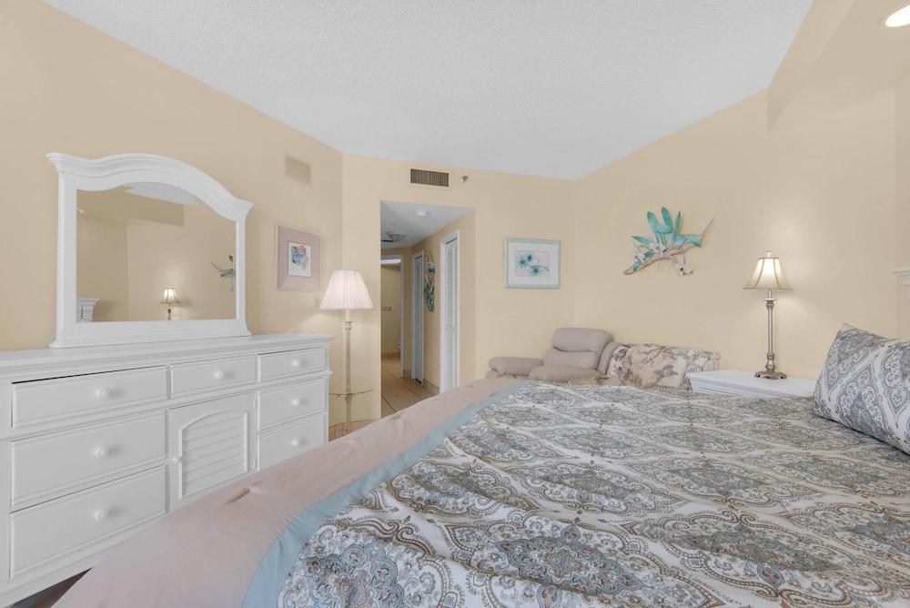 Surfside Resort #1103