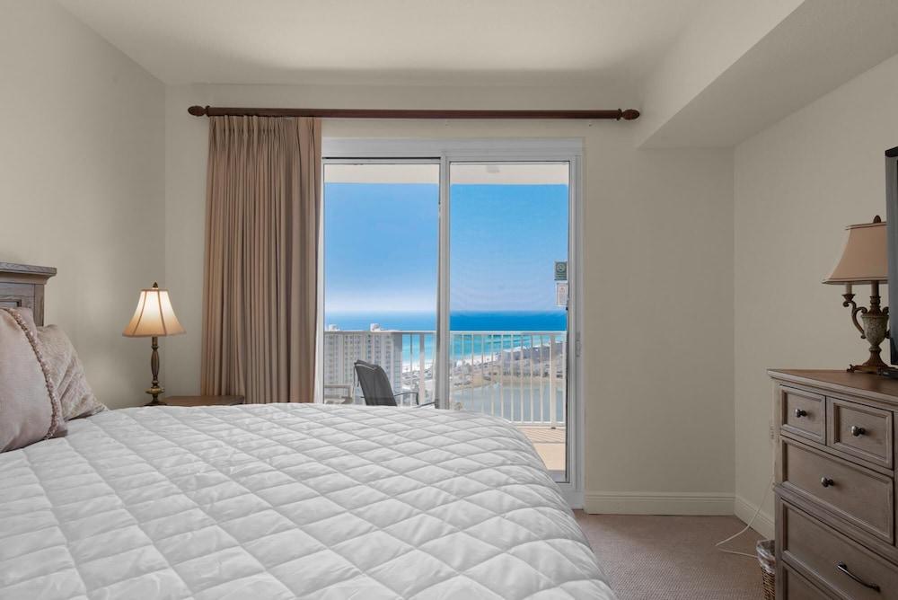 Ariel Dunes II 1807- High Tide