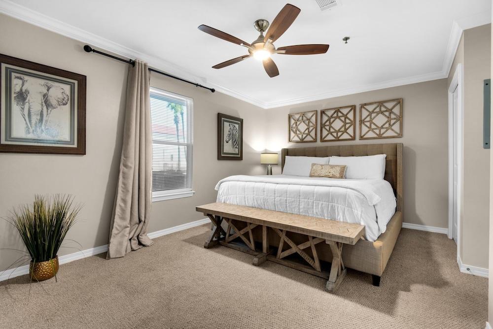 Grand Caribbean East 106