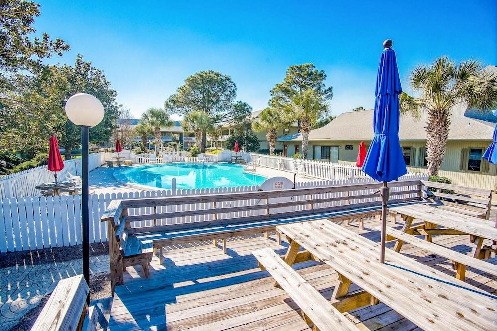 Beachwood Villas 12C