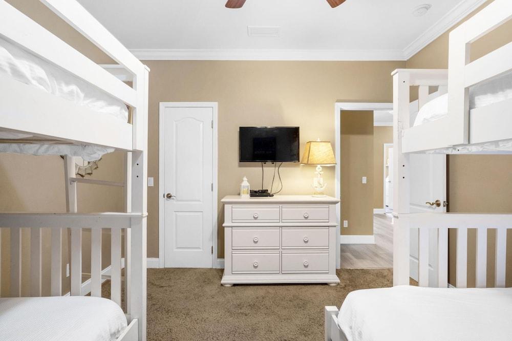 Changes in Latitude VCB