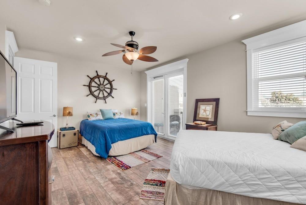 Miramar Beach Villa 101