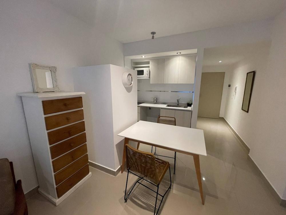 Studio In San Telmo - Paseo De La Cisterna