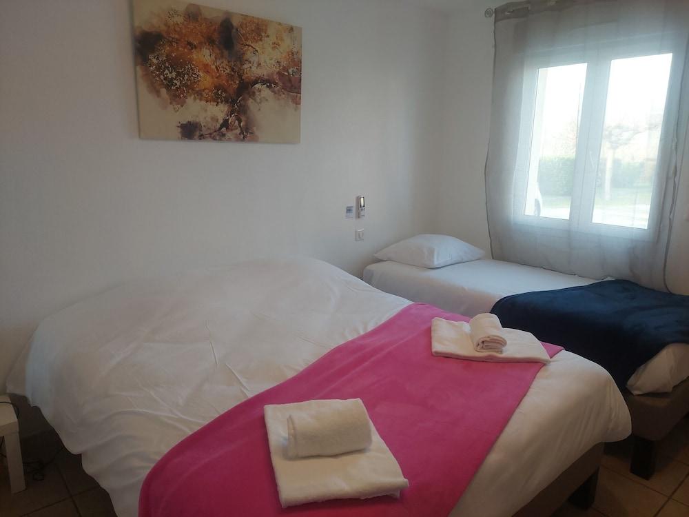 Logis Hôtel le Clos Saint-Loup