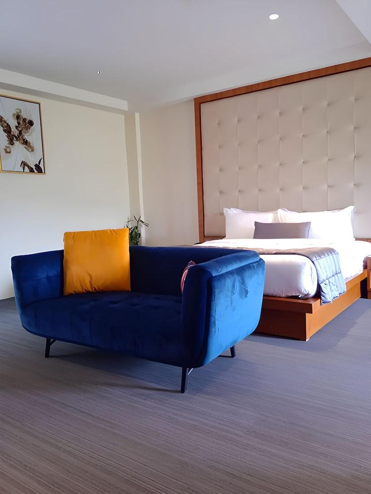 Global Village Luxury Resorts