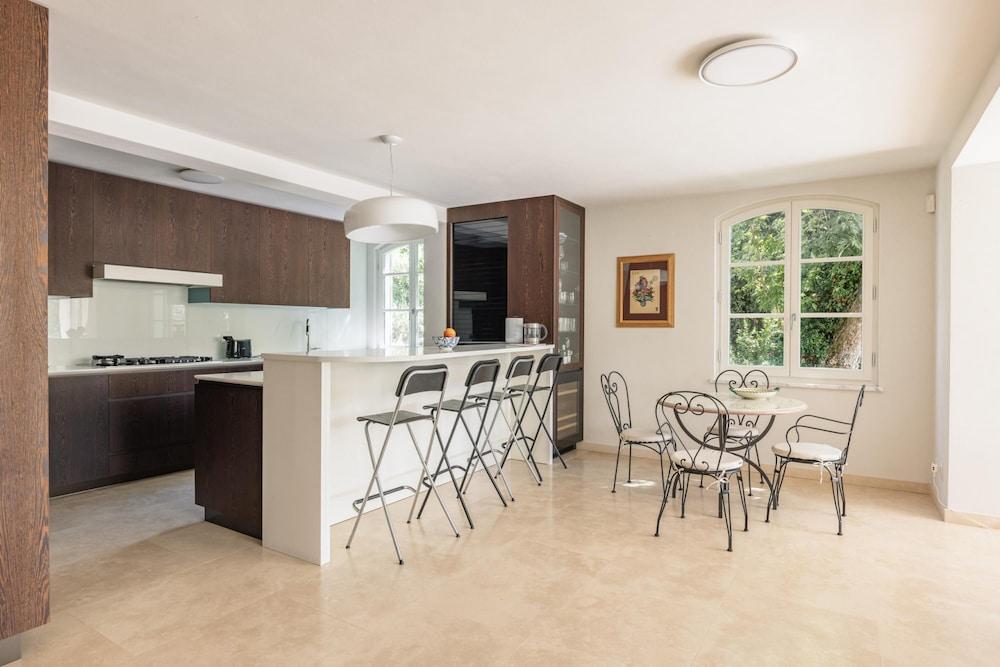 Villa Ivona in Lucca