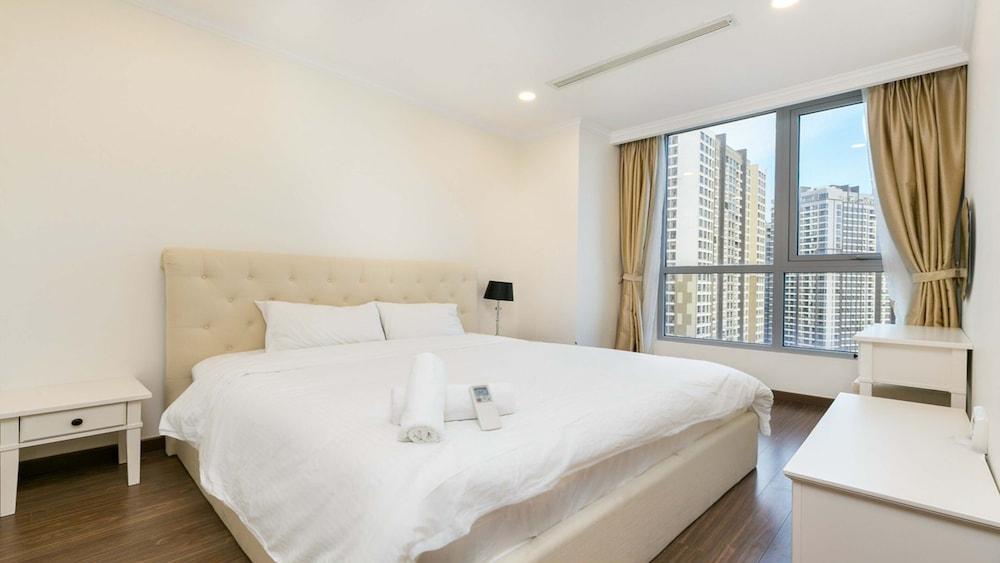 Vinhomes Central Park Riverside Elegance