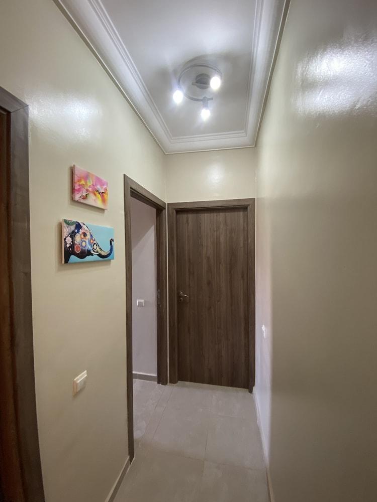 Modern Retreat 5 Minutes from the RAK