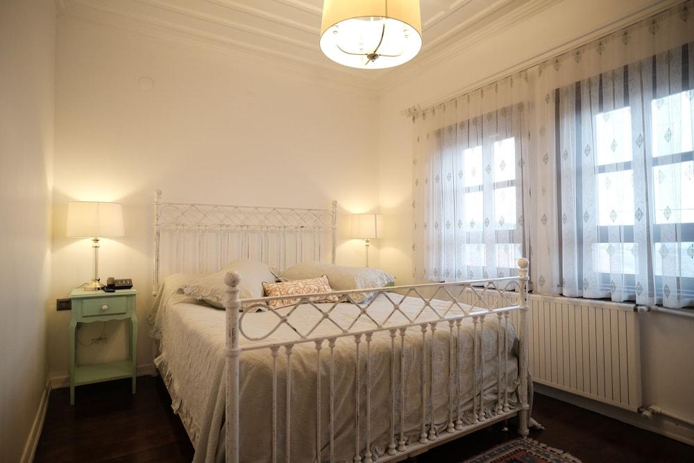 Mecit Kaptan Konağı