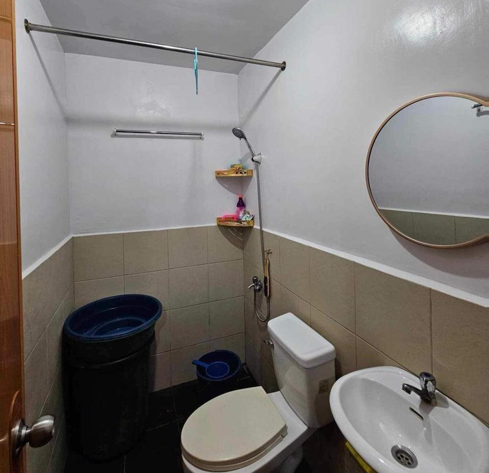 Deca homes condominium tisa Labangon