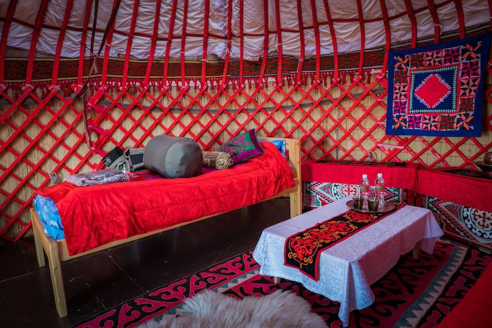Ak-Sai Travel Yurt Camp