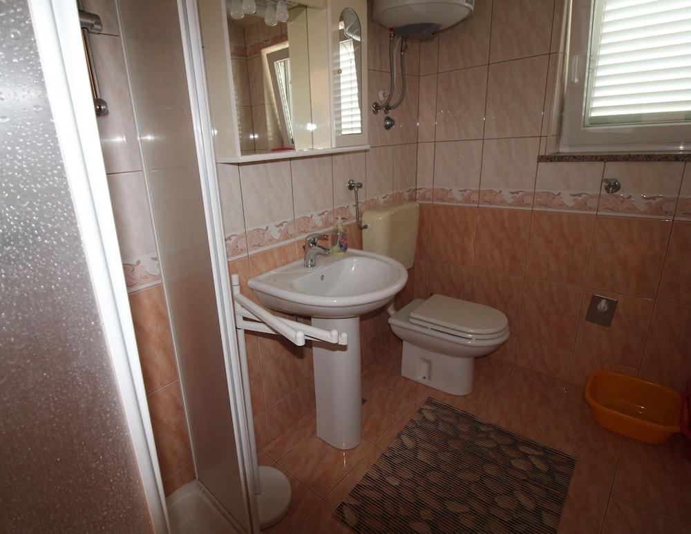 Room in Studio - Apartment Aniko Near the sea