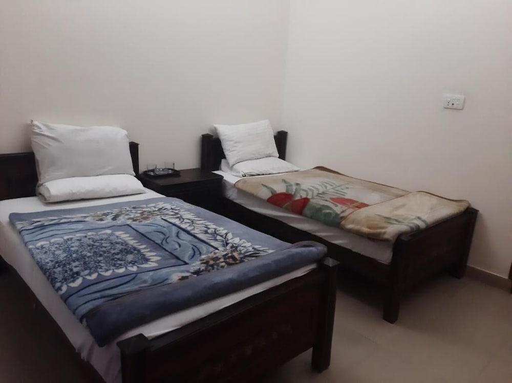 Hotel Days Inn Gulberg