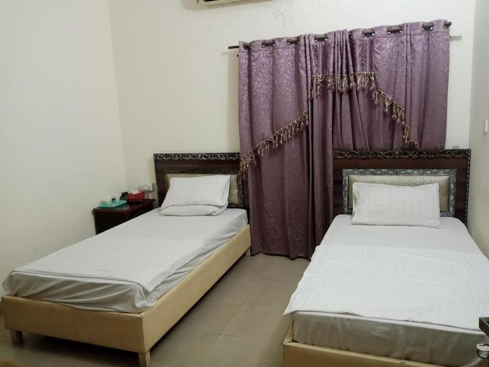 Hotel Days Inn Gulberg