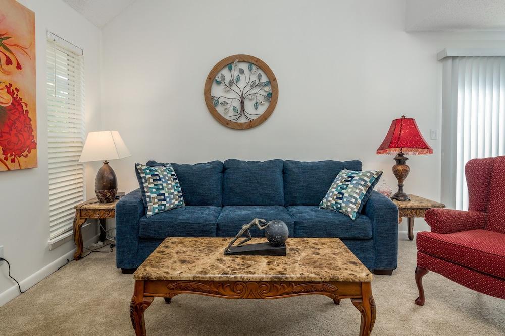 Lofy Haven at the Windsor