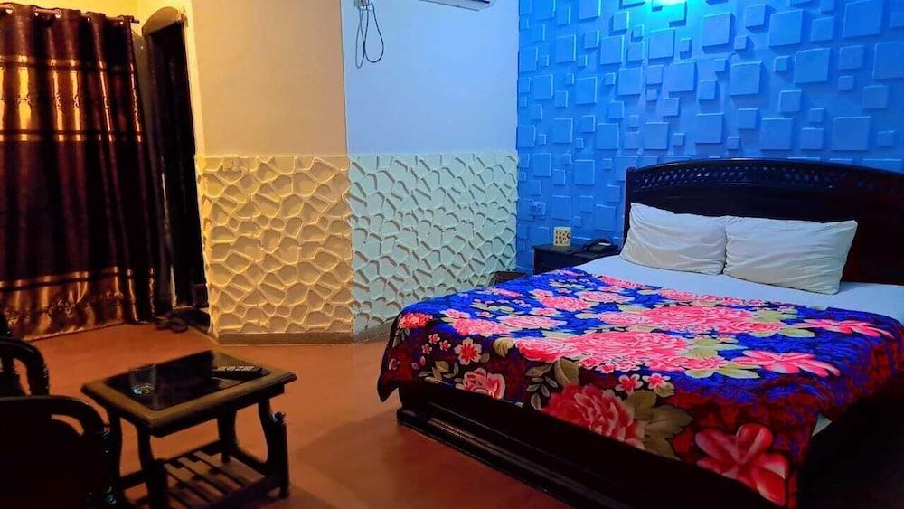 The Royal Crown Hotel