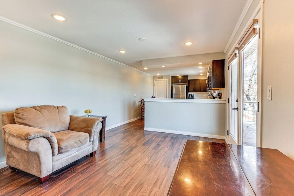 Flagstaff Home w/ Grill: 3 Mi to Historic Downtown