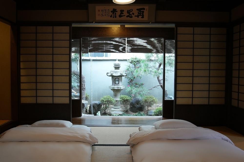 KAMIYASHIKI Private Hotel Self Check-in