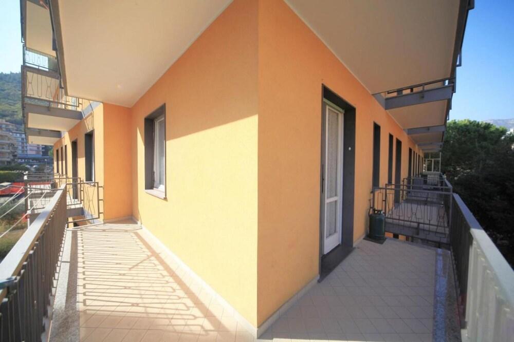 Giardini 13 Int 9 in Borghetto Santo Spirito