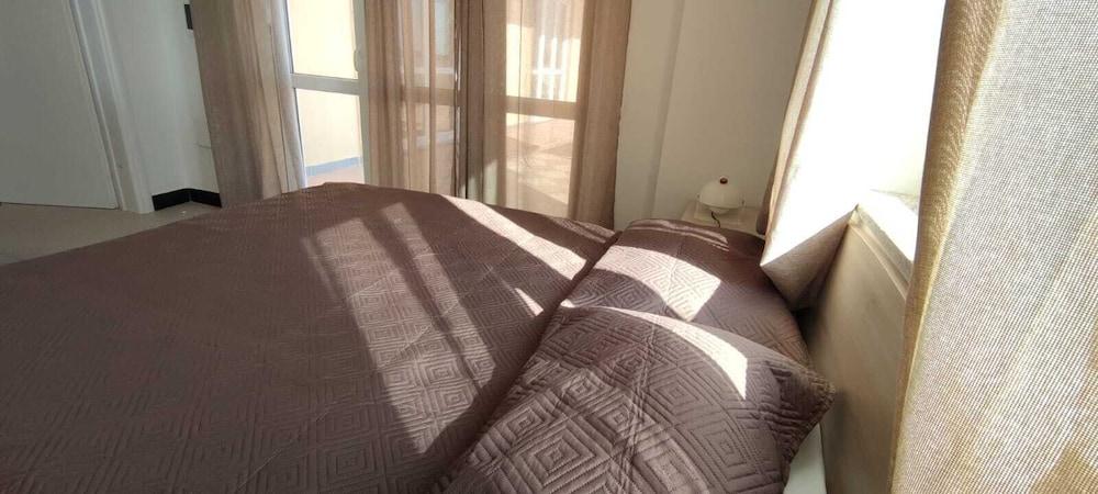 Volcano Home Room Resort