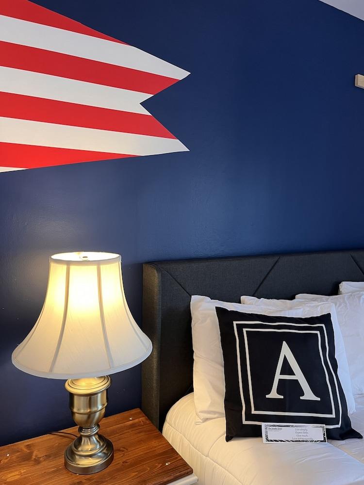 Acadia Ocean View Hotel