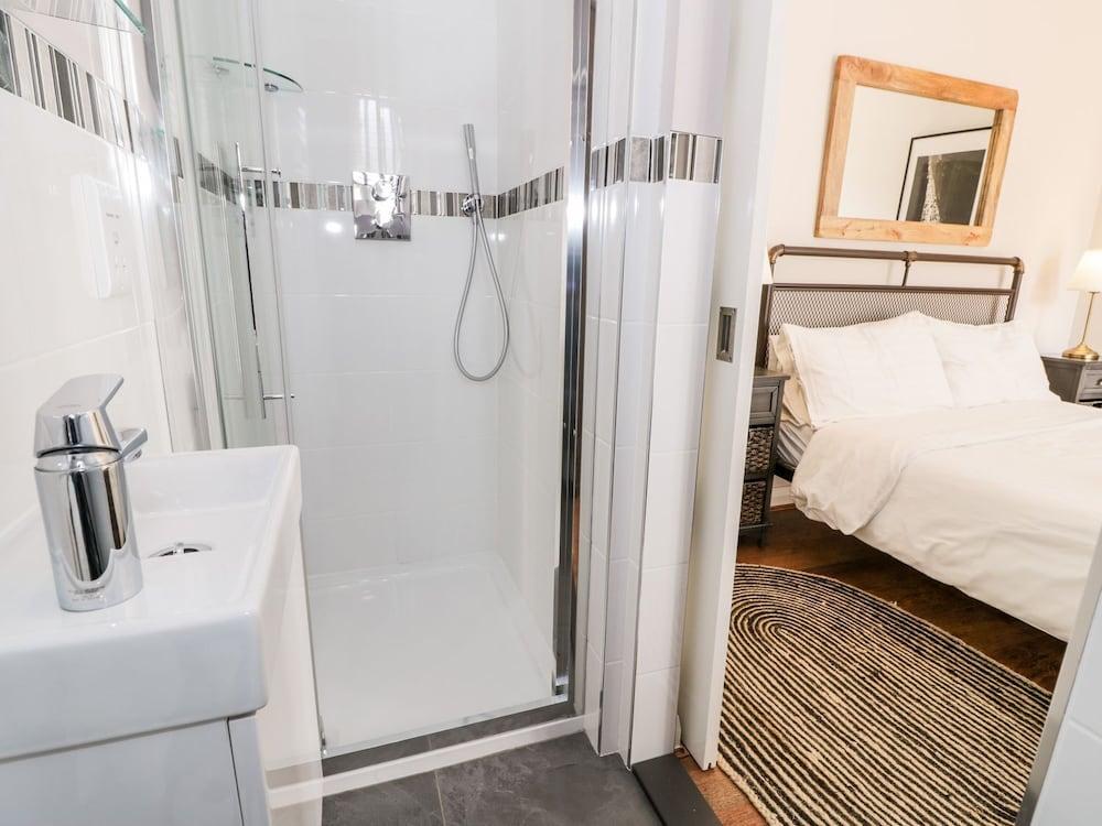 Downtown - Manhattan House