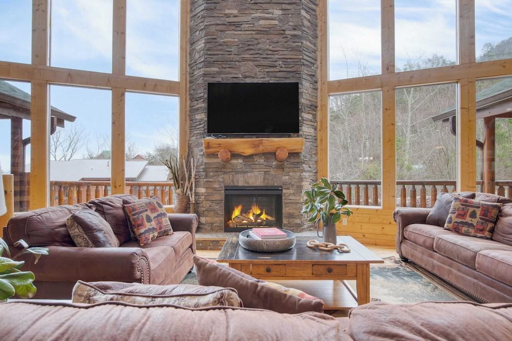 Morven by Avantstay Secluded w/ Mountain Views!